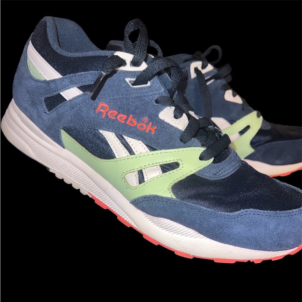 Reebok Ventilators